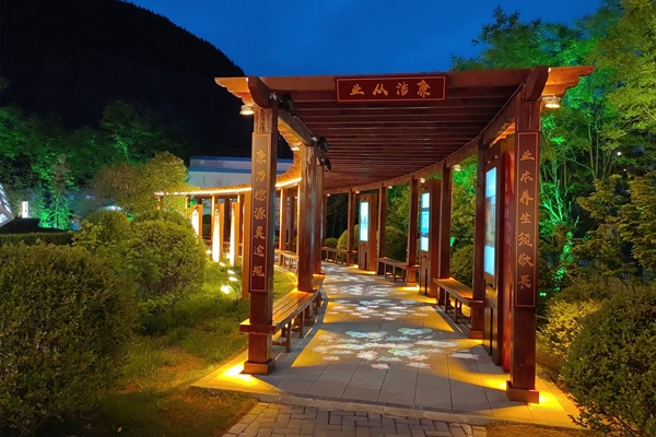 2 ೤_.jpg